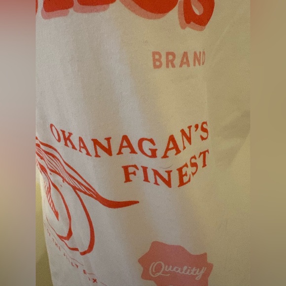 Paradise Peaches tee #Jillian Harris Jacksonrowe - Picture 11 of 13